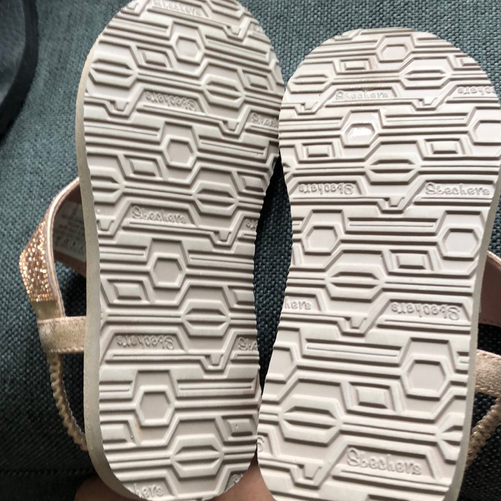 Flip flops - Picture 3 of 7